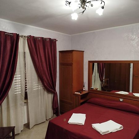 Affittacamere Stranamore Фраскати Екстериор снимка