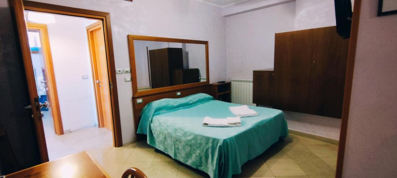 Affittacamere Stranamore Фраскати Екстериор снимка