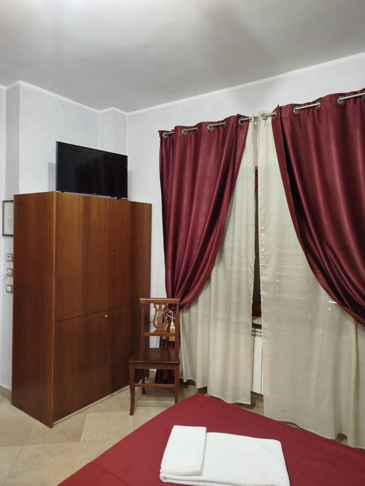 Affittacamere Stranamore Фраскати Екстериор снимка