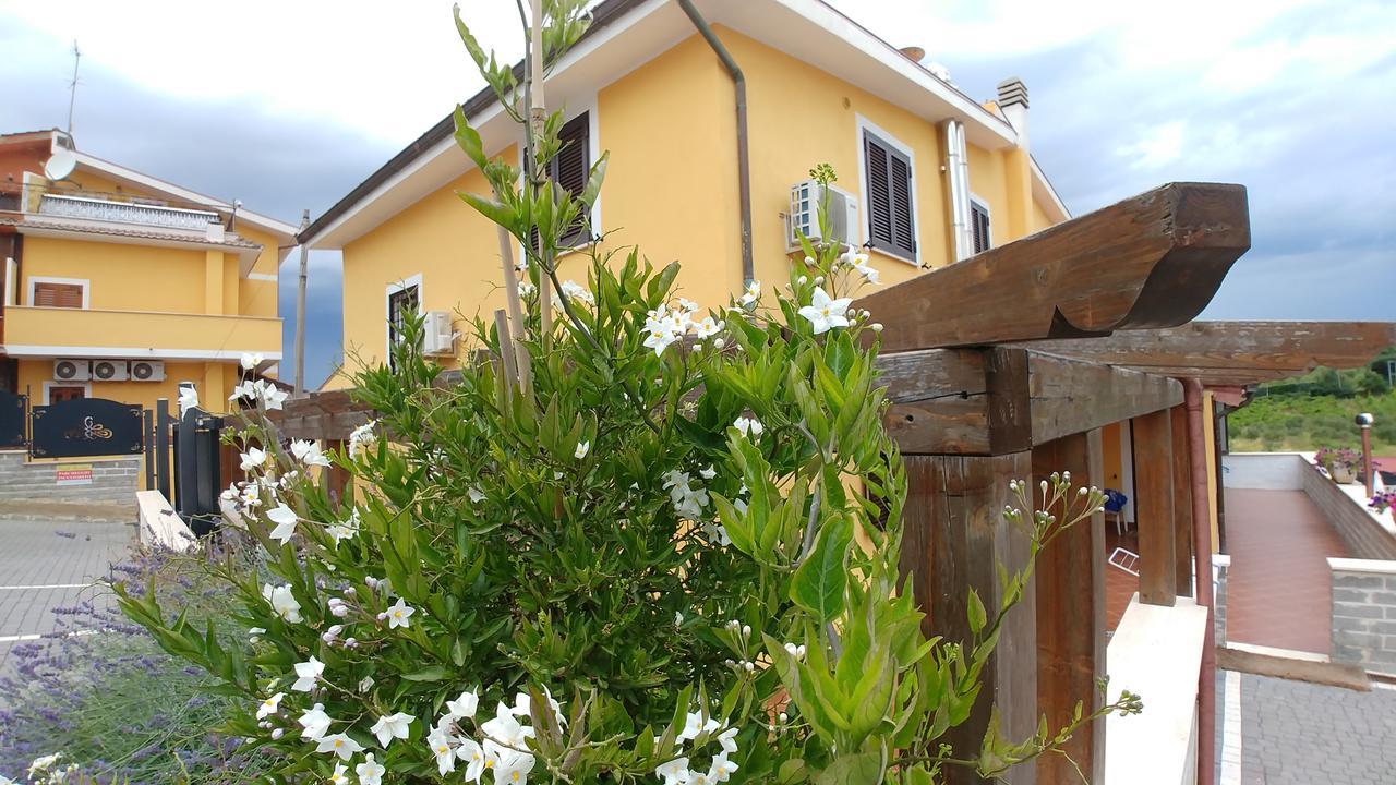 Affittacamere Stranamore Фраскати Екстериор снимка